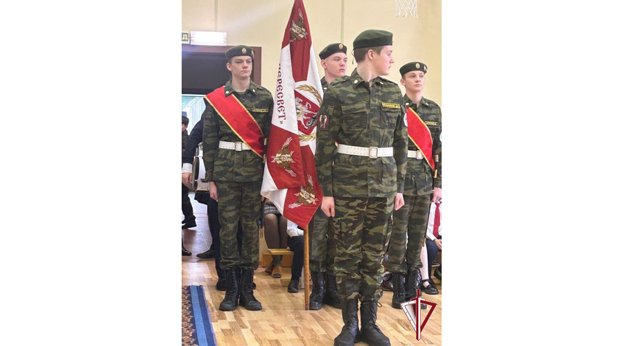 В Мирном с участием Росгвардии прошли патриотические мероприятия Дня защитника Отечества  