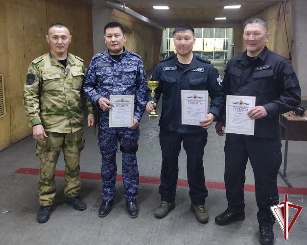 В Якутске определены победители чемпионата Росгвардии по стрельбе из боевого стрелкового оружия