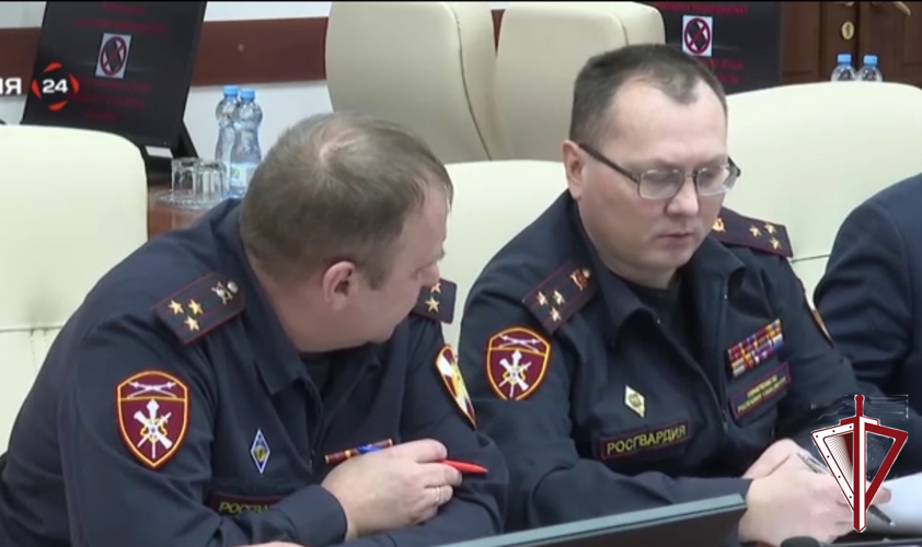 Айсен Николаев провел заседание Республиканской Антитеррористической комиссии в Республике 