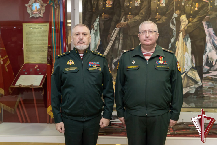 Генерал-полковник Алексей Воробьев поздравил работников культуры и искусства Росгвардии 
