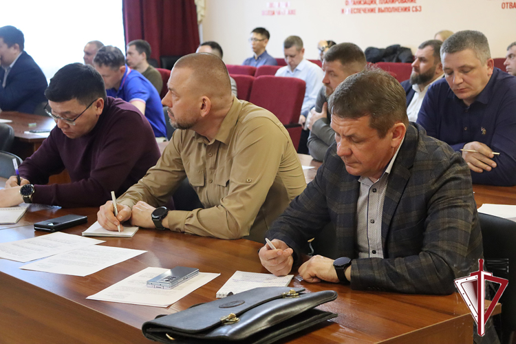 В Якутске прошел семинар-совещание по антитеррористической защищенности на охраняемых объектах различной ведомственной принадлежности