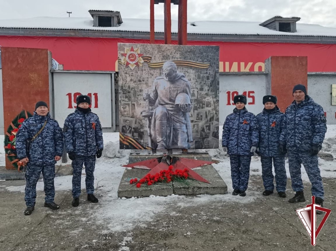 Сотрудники Росгвардии в районах Якутии приняли участие в мероприятиях Дня Великой Победы