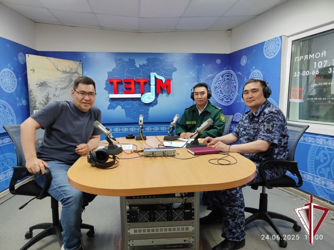 Офицер Росгвардии Сергей Никитин стал гостем передачи «Байанай» на НВК «Саха»