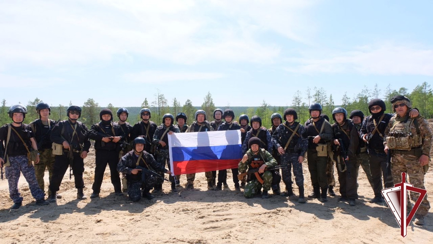 В рамках празднования Дня России сотрудники Якутского отдела вневедомственной охраны Росгвардии организовали марш-бросок