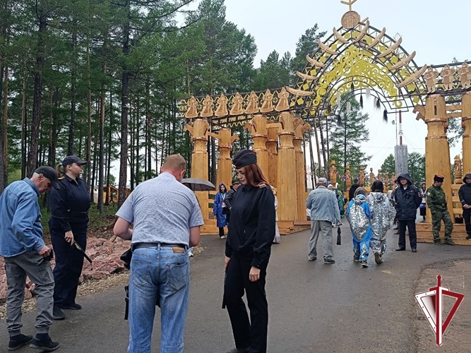 Росгвардия обеспечила правопорядок во время празднования «Ысыаха Олонхо-2025»