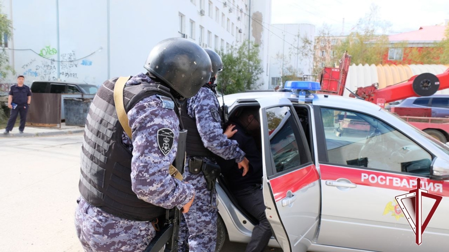 С участием Росгвардии в образовательных учреждениях республики прошли всероссийские учения