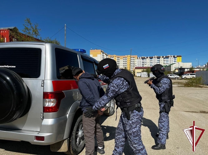 В Якутске росгвардейцы пресекли попытку сбыта краденого имущества   