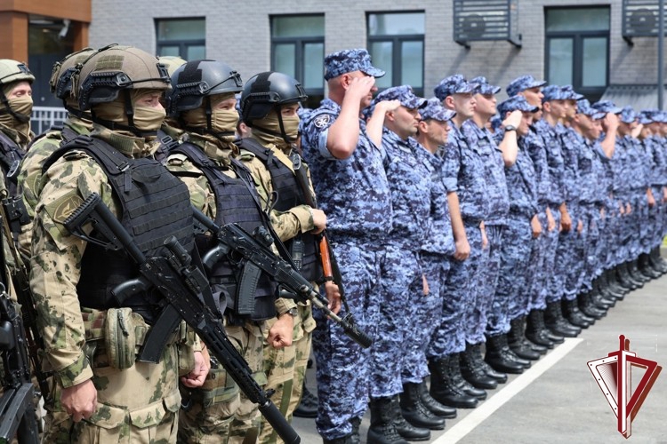 Генерал-полковник полиции Анатолий Маликов открыл новый многофункциональный комплекс Росгвардии в Анапе