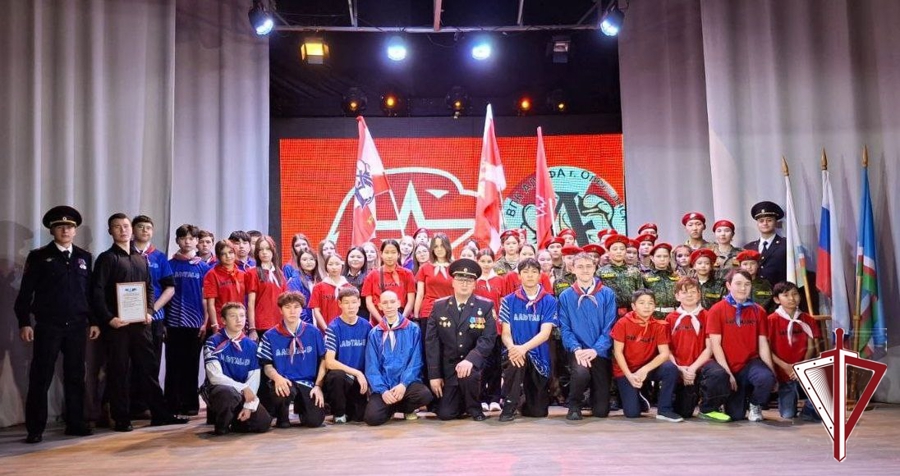В Олекминске отпраздновали 10-летие ВПК «Альфа» 