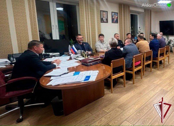 Начальник Алданского ОВО Росгвардии принял участие в заседании АТК района