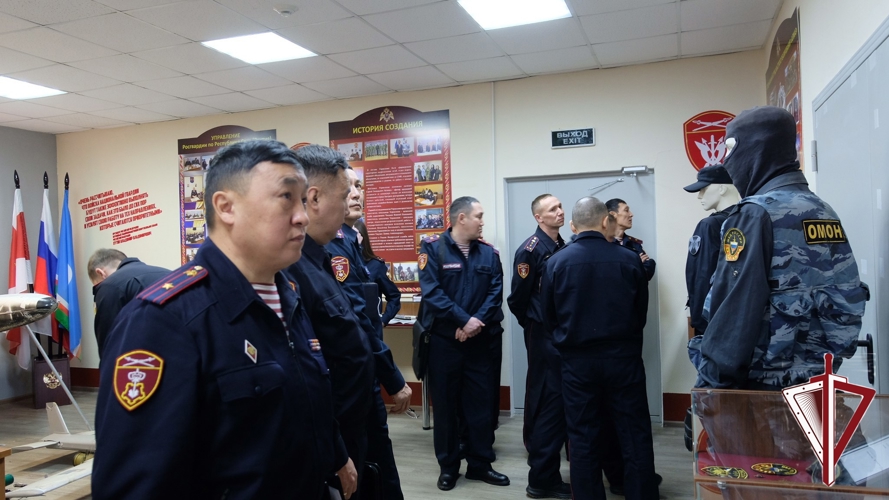 Начальники районных подразделений вневедомственной охраны посетили музей тероргана Росгвардии