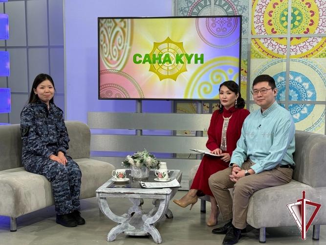 Специалист отделения кадров Якутского ОВО в передаче «Сана Кун» рассказала о службе в Росгвардии