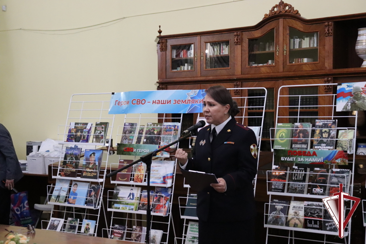 Сотрудник Росгвардии Ирина Зайченко заняла 2 место в конкурсе чтецов «Фестиваль одного стиха о Специальной военной операции» 