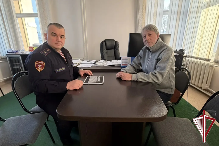 Руководство ОВО Росгвардии и Алданского политехнического техникума обсудили вопросы профориентации студентов