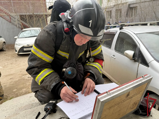 В Якутском отделе вневедомственной охраны Росгвардии прошли пожарно-тактические занятия
