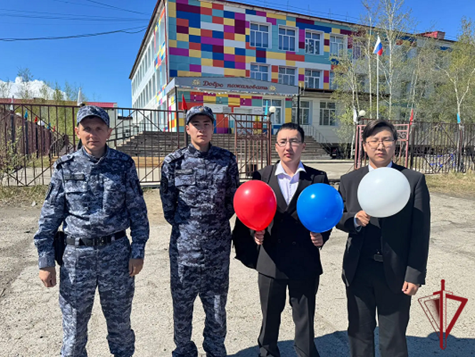 Вневедомственная охрана в Якутии поддержала акцию «Росгвардия на страже детства»