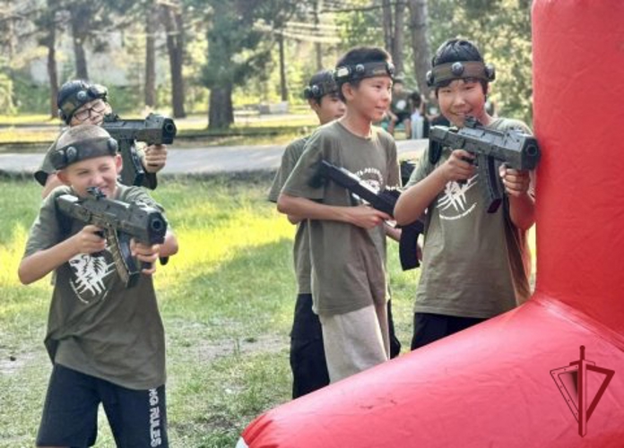 Росгвардейский день прошел для участников военизированной игры "Путь Росомахи" 