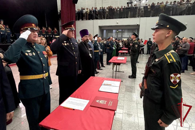 Выпускники военно-патриотического клуба «Альфа» связали свое будущее со службой в Росгвардии